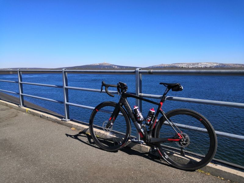 Prodám silniční elektrokolo WILIER Cento1 Hybrid