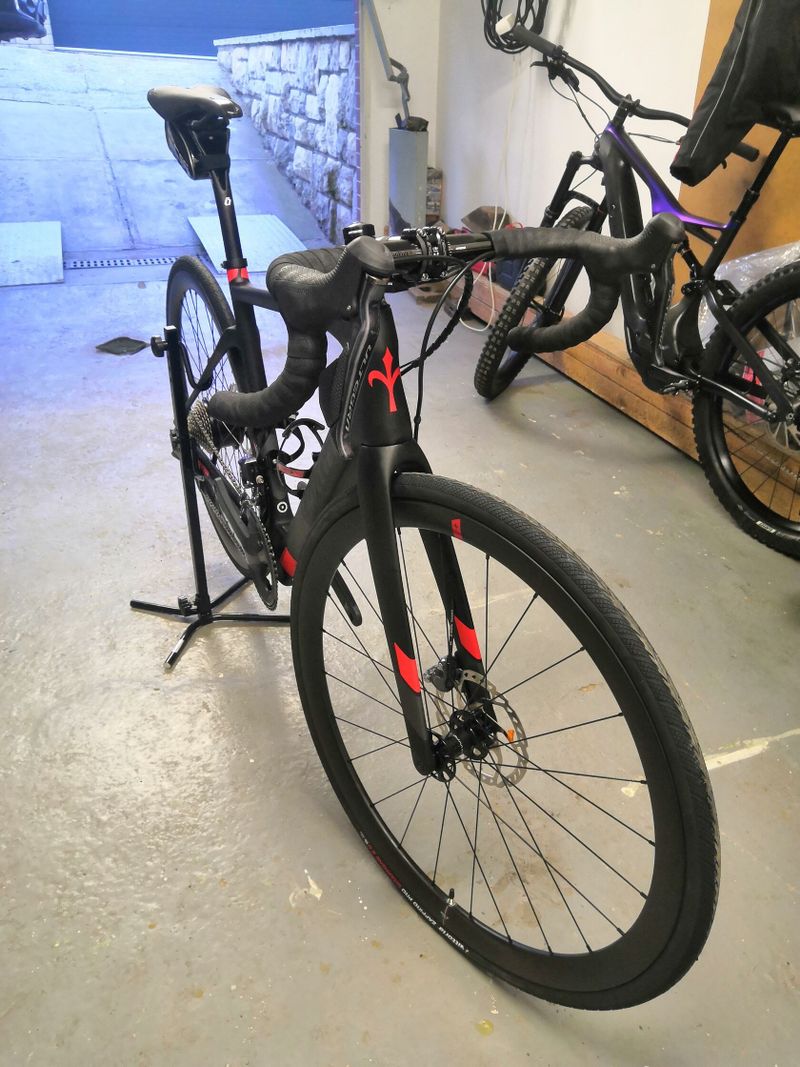 Prodám silniční elektrokolo WILIER Cento1 Hybrid