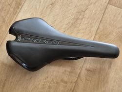 Silniční/gravel sedlo Selle Royal Orbea