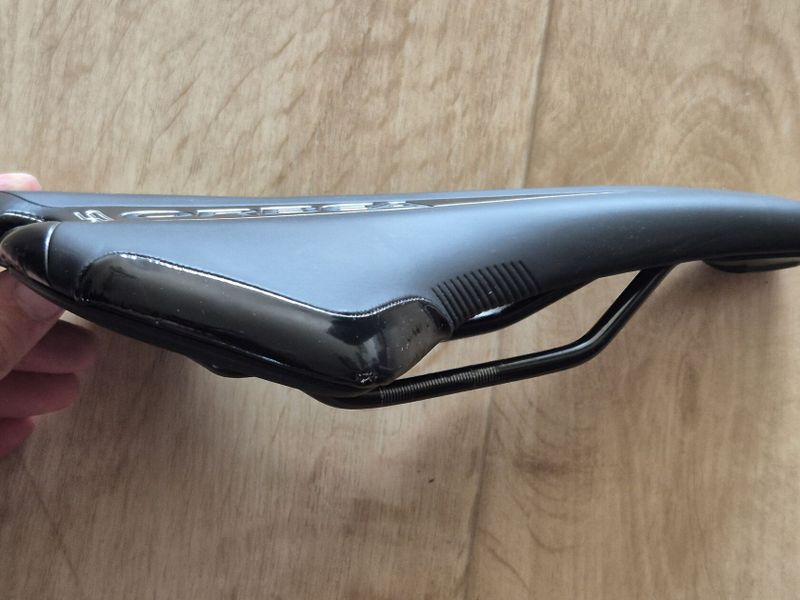 Silniční/gravel sedlo Selle Royal Orbea