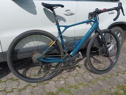 Prodám udržovaný karbonový gravel GT grade.