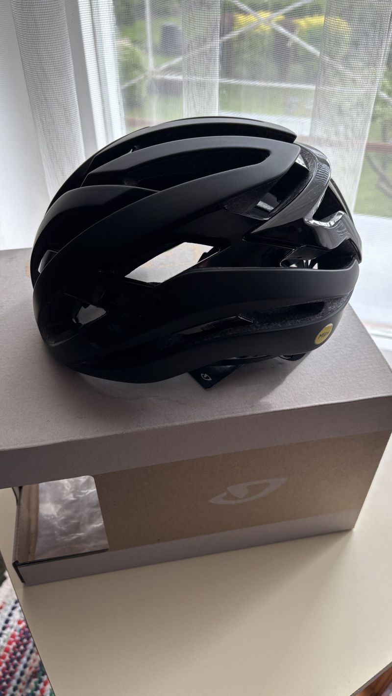 Giro Cielo Mips matte black/charcoal
