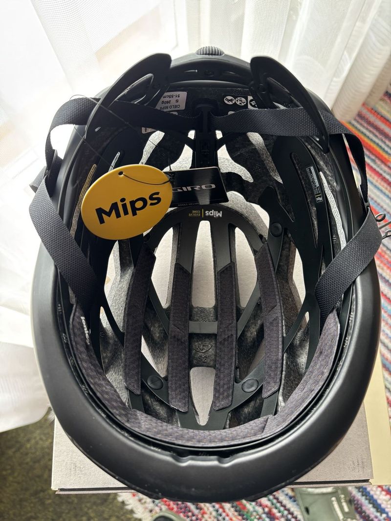 Giro Cielo Mips matte black/charcoal