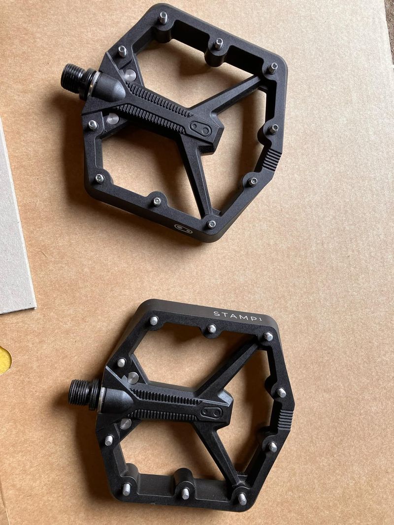 Crankbrothers STAMP1 GEN.2 Large černé