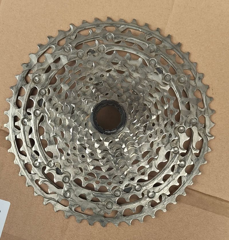 Kazeta Shimano Deore CS-M6100 12s