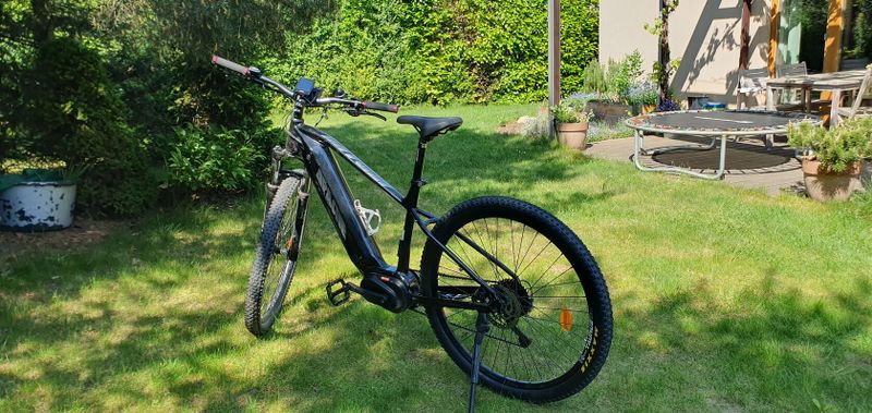 Elektrokolo Apache + originální nabíječka