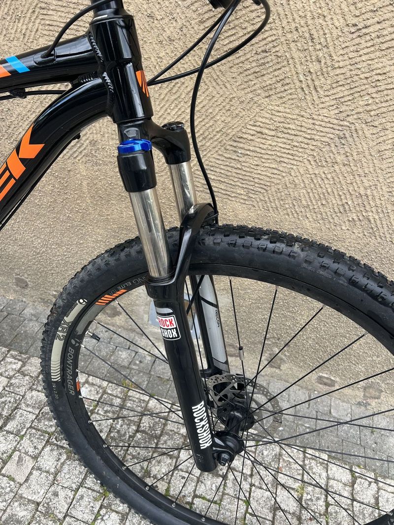 Prodej horského kola Trek Xcaliber 8 ve výborném stavu