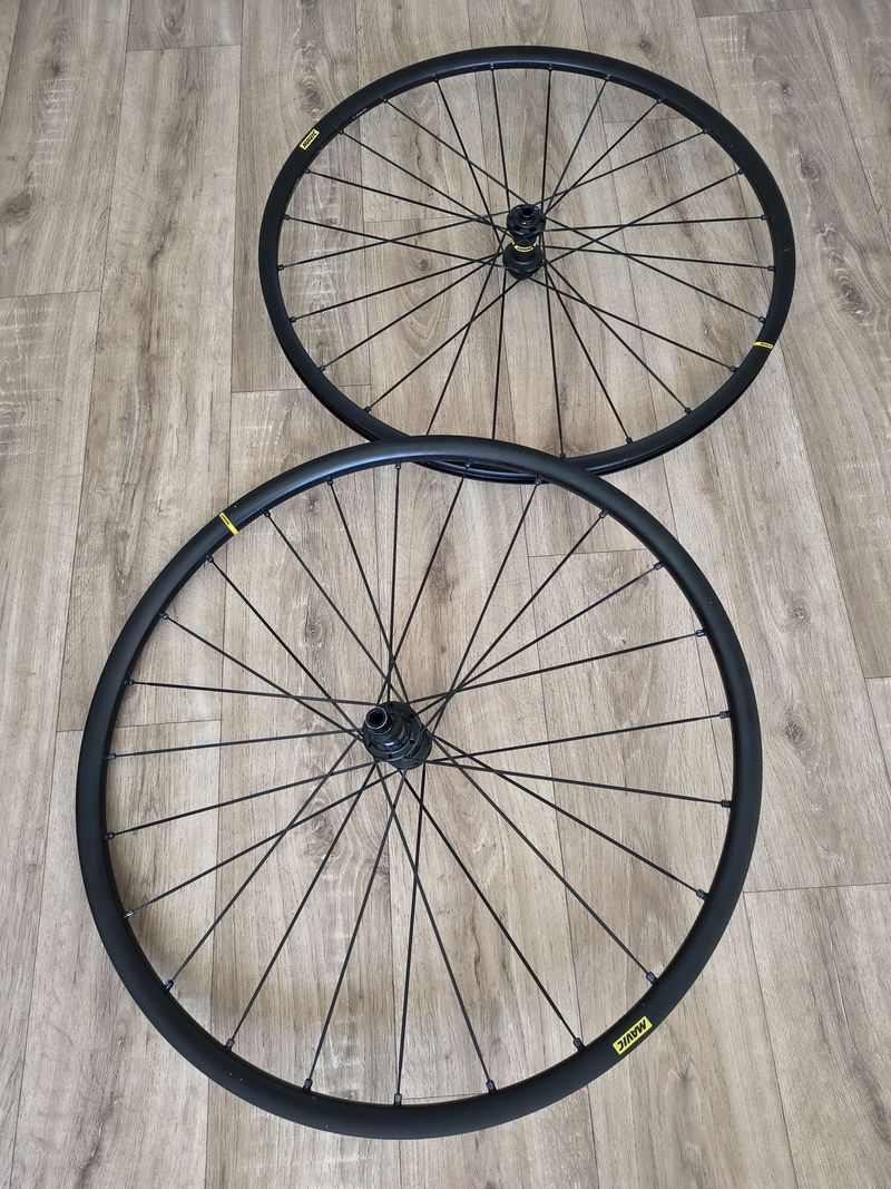Mavic Allroad Disc S Gravel 