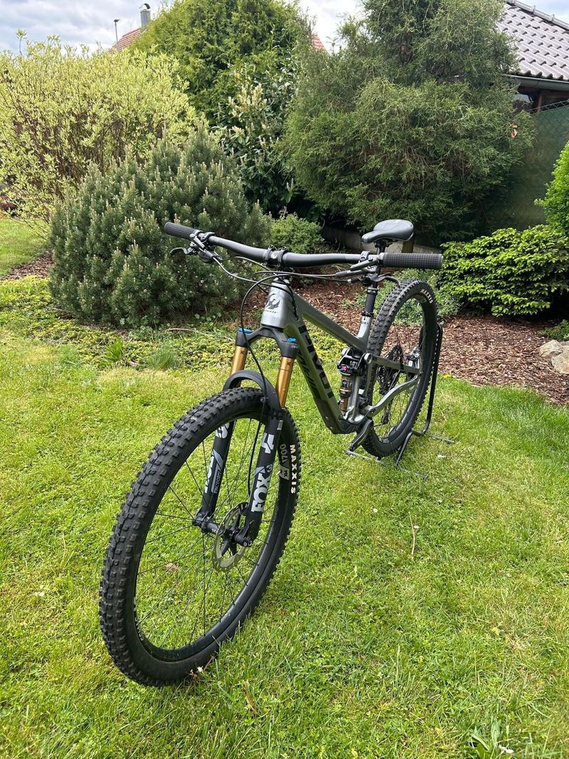 Prodám Pivot trail 429 