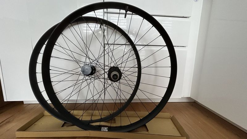 Nové záplety Blackbird 29" enduro,trail 