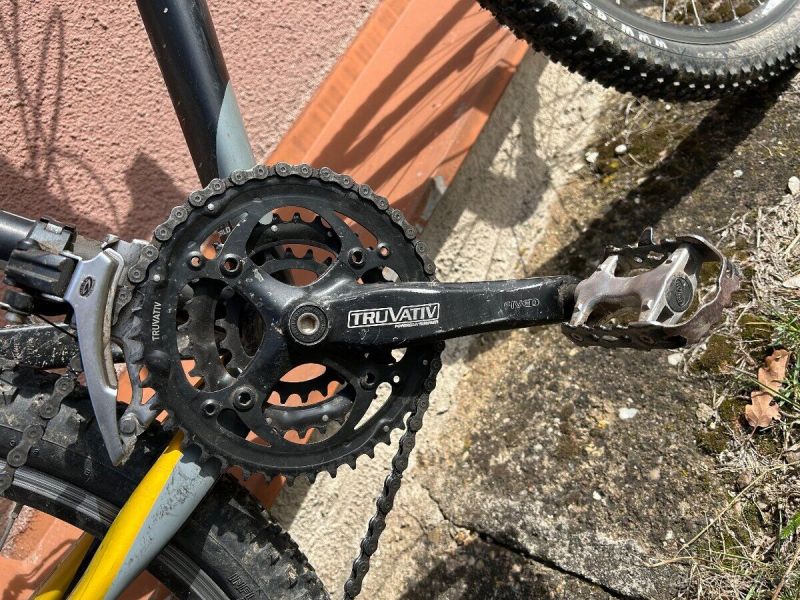 Prodám horské kolo Pells Razzer PRO 26" (rám M)