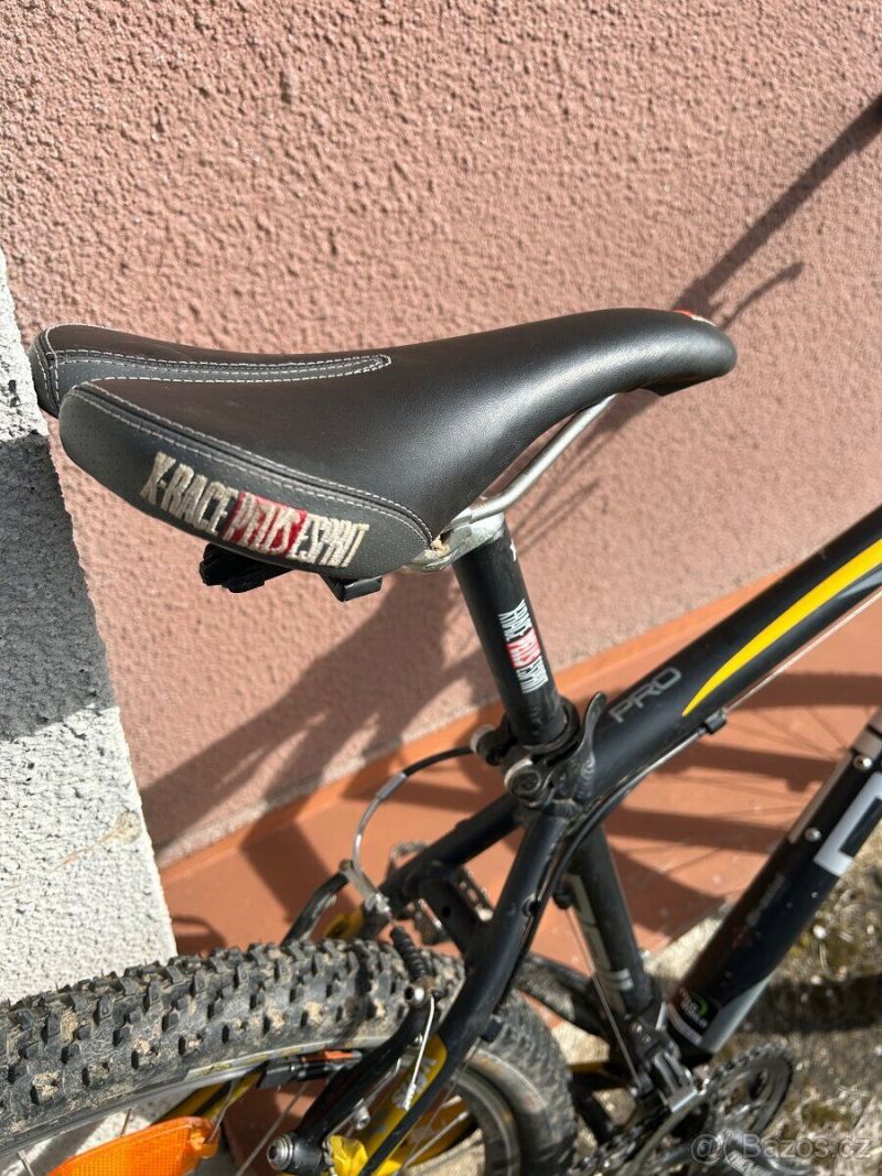 Prodám horské kolo Pells Razzer PRO 26" (rám M)