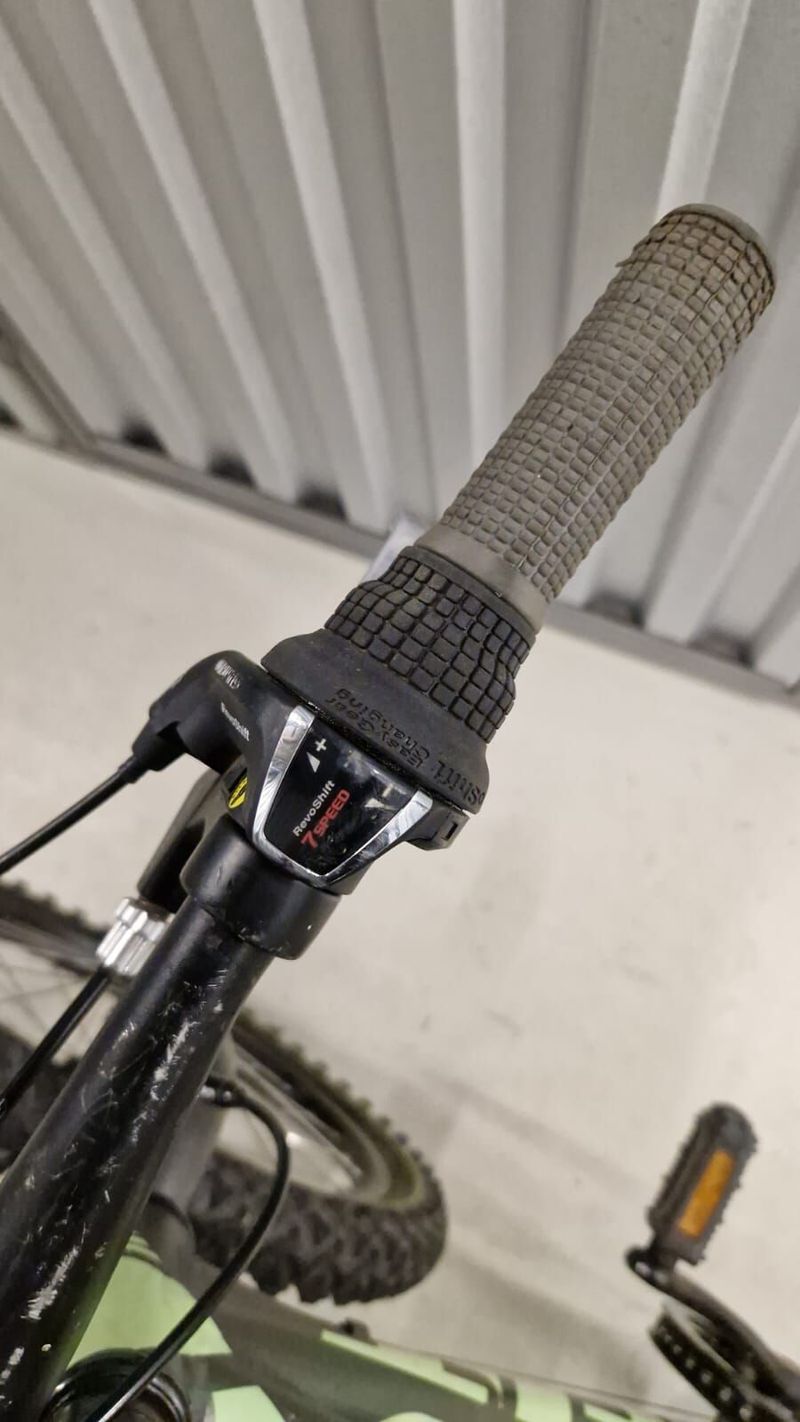 Dětské kolo Felt 20"