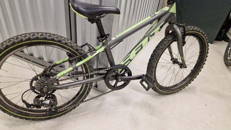 Dětské kolo Felt 20"