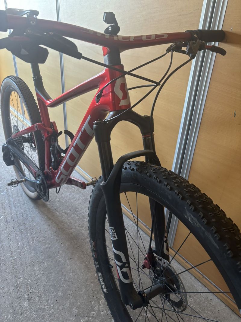 SCOTT SPARK RC 900 WC