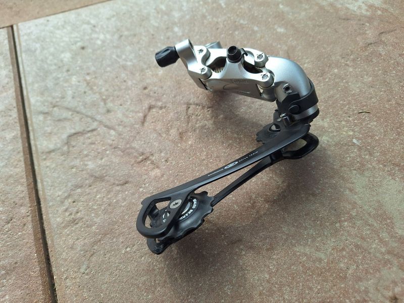 Přehazovačka Shimano XT RD-M760 