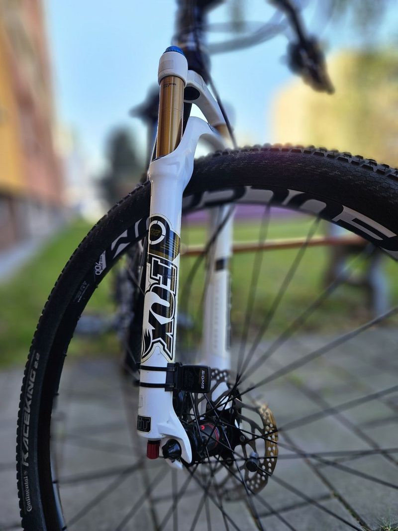 Saint 29er, vel. L