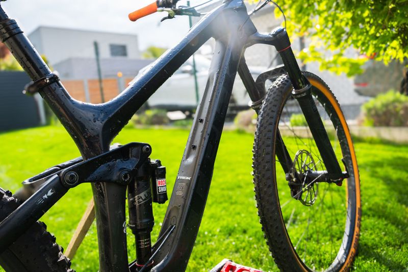 Trek Slash 9.8