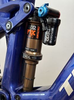 FOX Factory Float DPX2 205/60 - 65 Trunnion