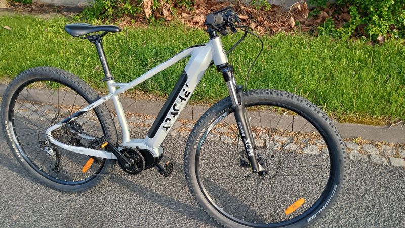 Apache Tuwan 29"