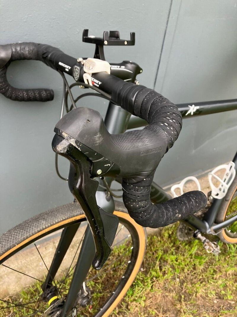 Author Aura XR5 2019/2020 vel. 56