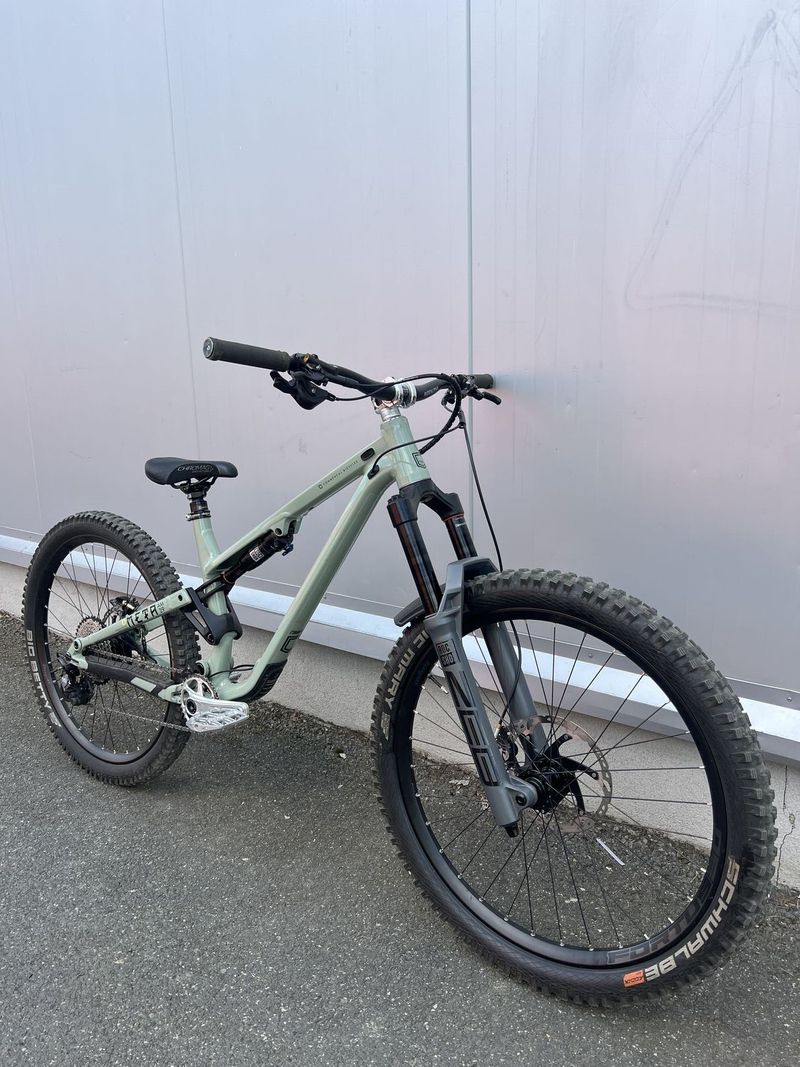 Commencal Meta - Custom build