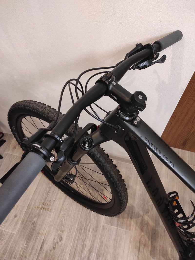 Canyon Exceed CF SL 6.0 Carbon 29 (M)