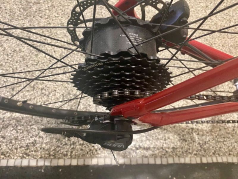 Silniční elektrokolo LAPIERRE E-Sensium 2.2 2023