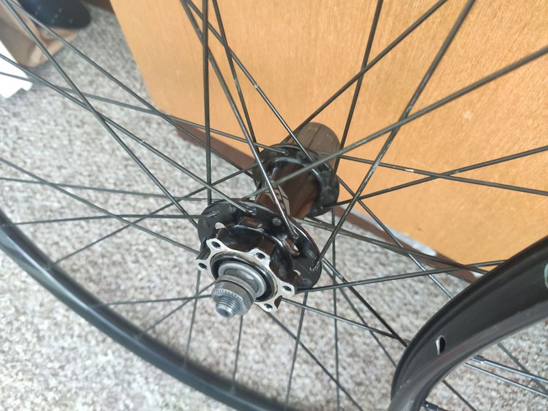 29 disc kola RÚ, zadek k servisu