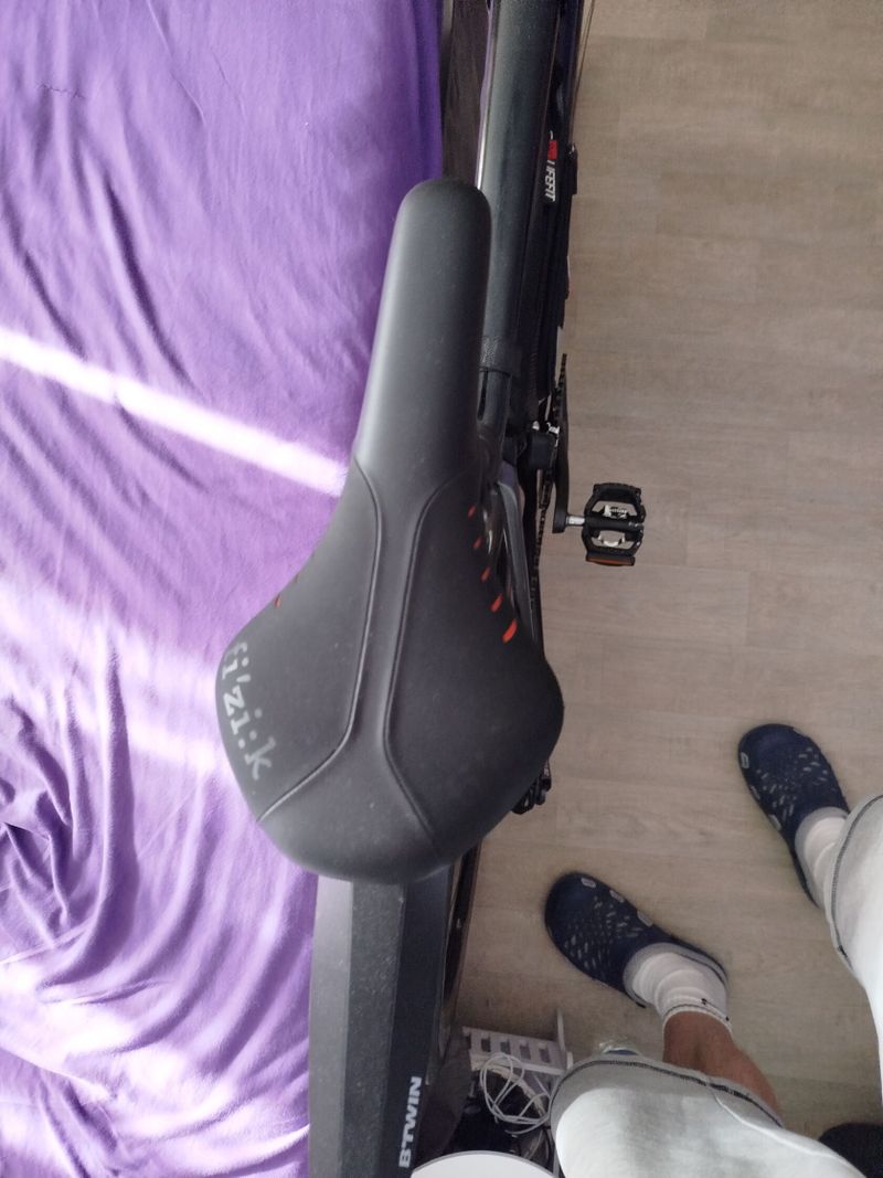 Specialized roubaix 