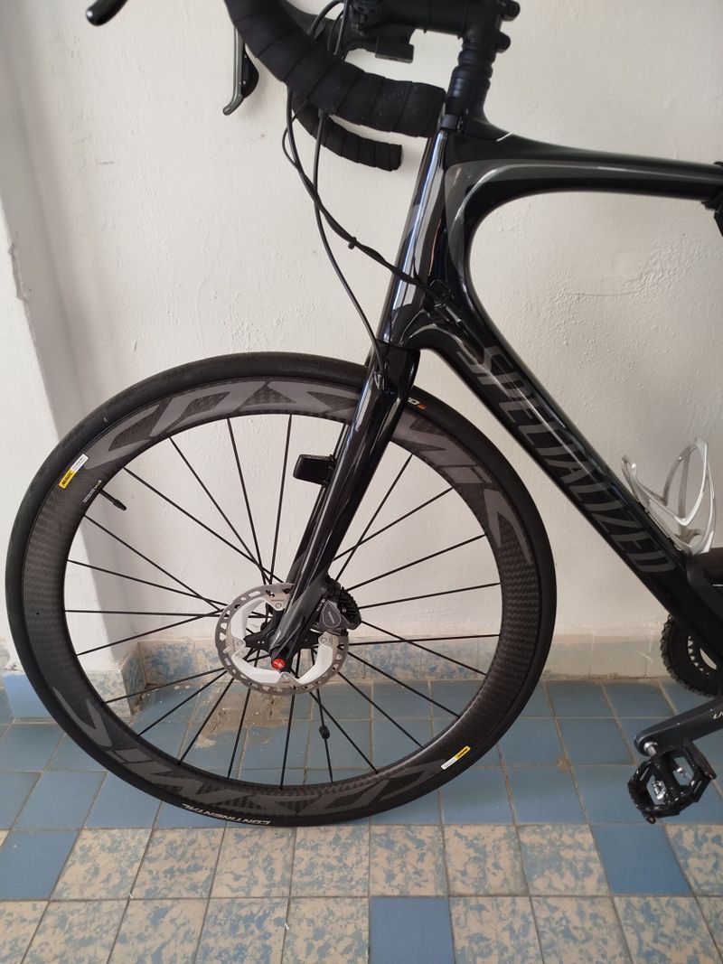 Specialized roubaix 