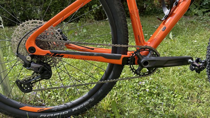 Prodám carbonové kolo KTM MYROON PRO vel. M