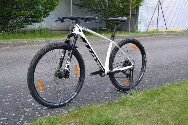 Scott Scale 930 Carbon White (L) Top Stav