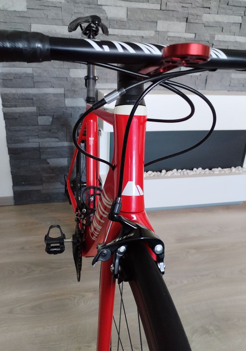 Canyon Ultimate CF SL 7.0