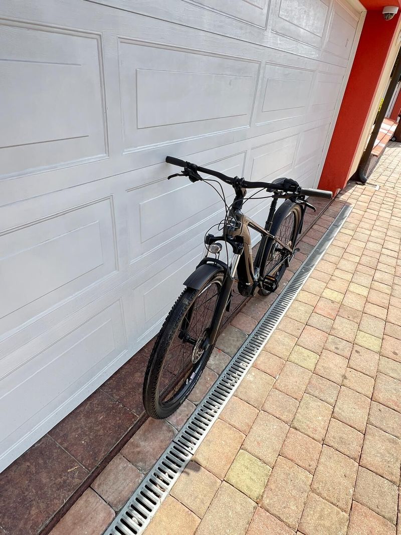 Trekingové elektrokolo Cannondale Tesoro Neo X2 - Graphite