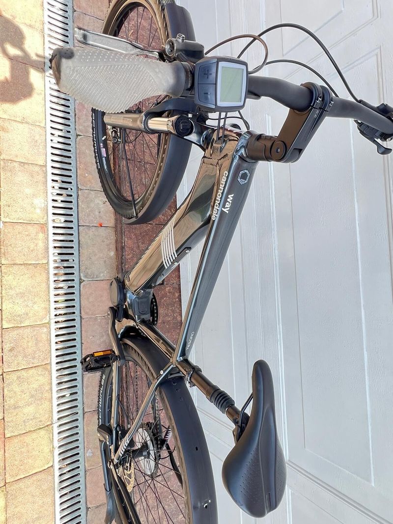 Trekingové elektrokolo Cannondale Tesoro Neo X2 - Graphite