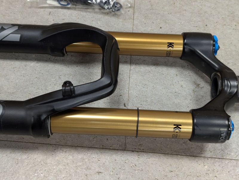 Fox 36 Factory Kashima 170 mm, FIT4, boost, 29" (po kompletní repasi)