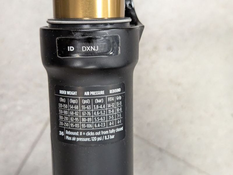 Fox 36 Factory Kashima 170 mm, FIT4, boost, 29" (po kompletní repasi)