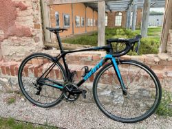 Giant TCR Advanced Pro