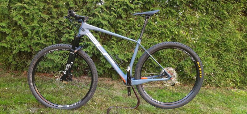 Superior SUP XP969 + sada kol v ceně, 10,65kg s pedály