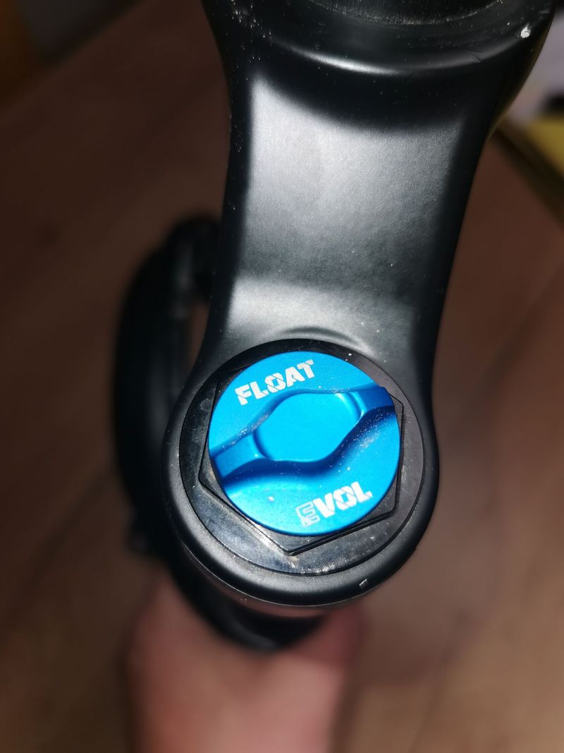 Vidlice Fox Float 34 Performance Elite, Grip2, 130mm