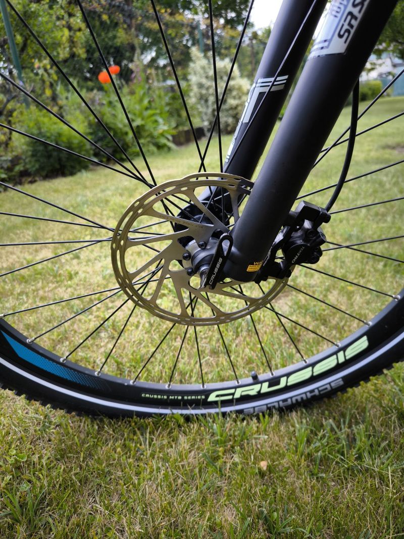 Crussis E-Largo 7.5