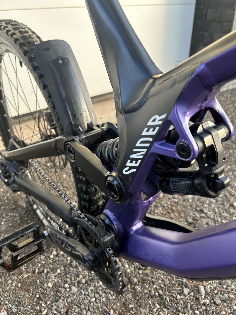 Canyon sender 
