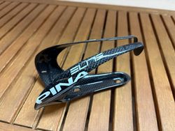 Karbonový košík Elite - Pinarello