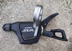 Levá řadicí páka Shimano SLX SL-M7000 3x10