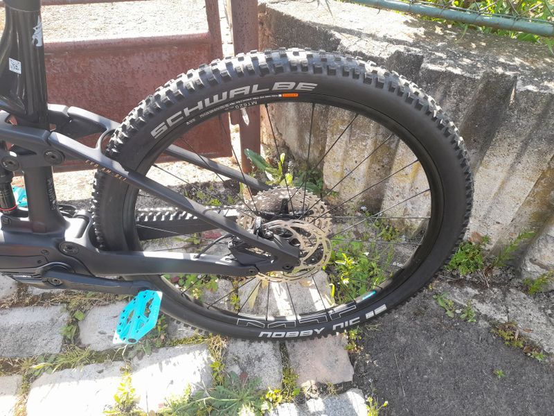 BULLS Sonic EVO AM-SL 1 Carbon Black/Gold