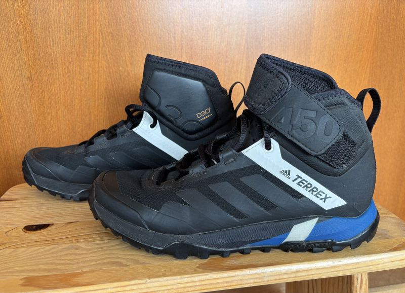 Boty Adidas Terrex na platformové pedály