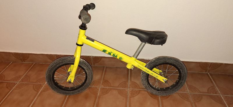 Prodám odrážedlo Fík