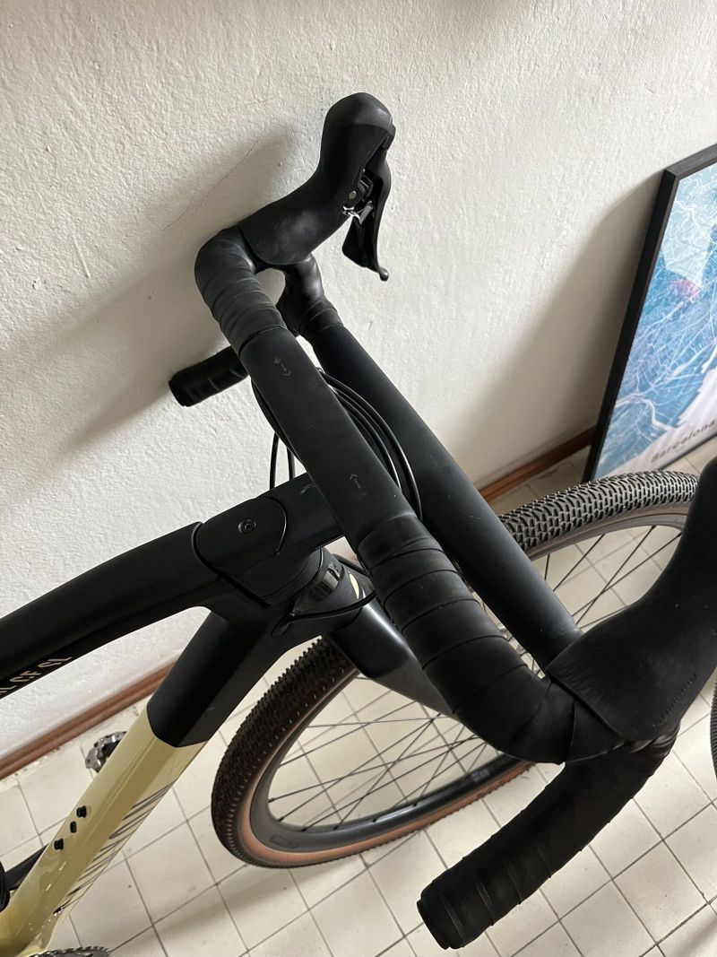 Gravel Canyon Grail CF SL 7