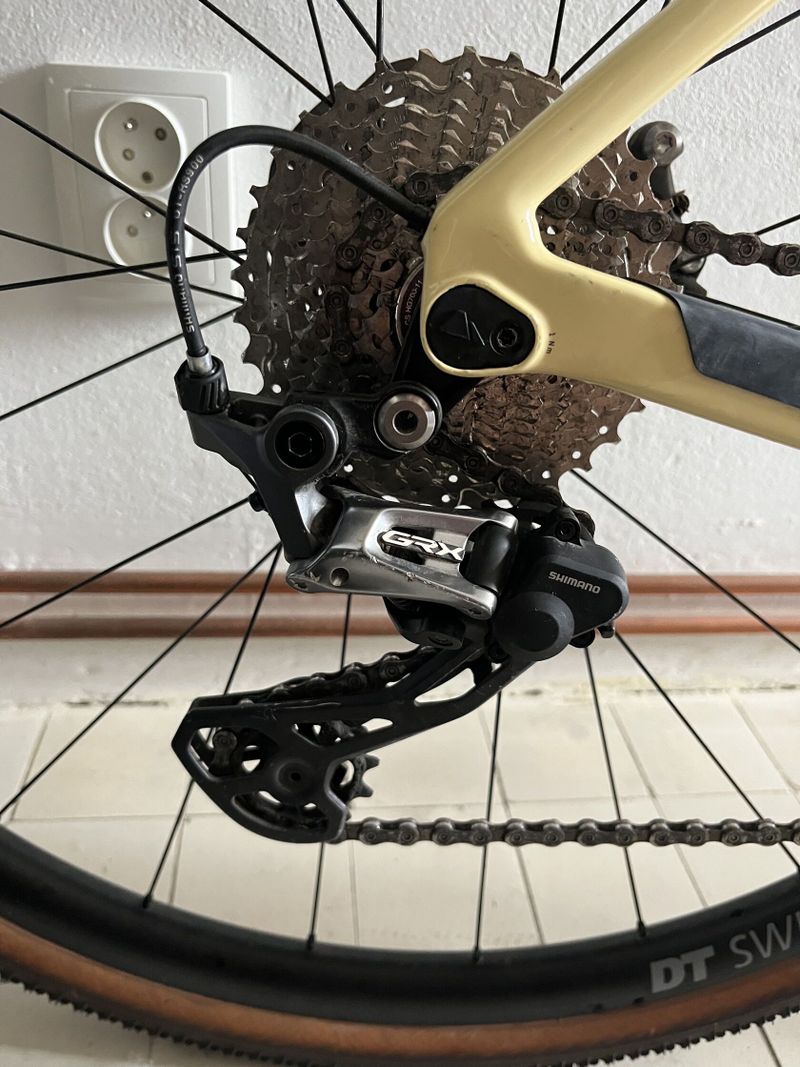 Gravel Canyon Grail CF SL 7